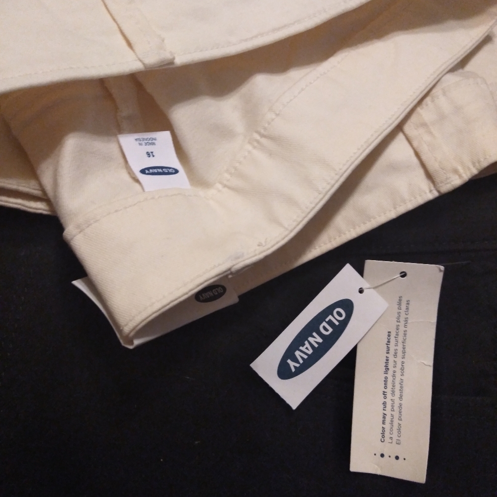 "Old Navy" Colored Jeans/ Lightweight